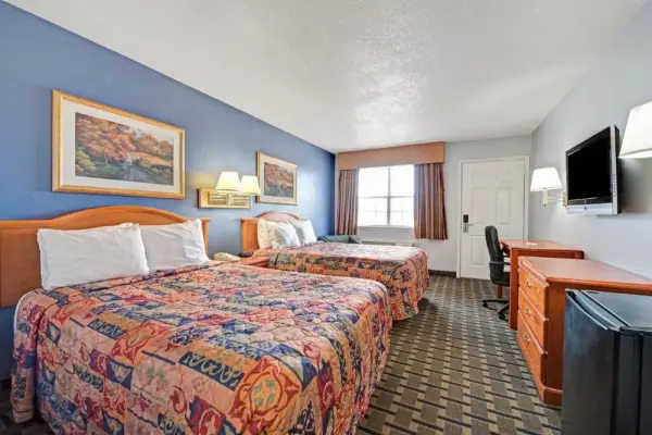 Day Star Dallas Main image